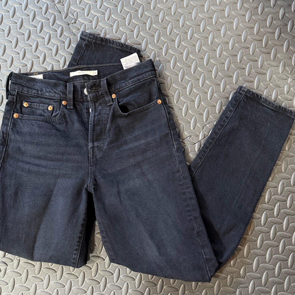 Levi’s black jeans. Wedgie 24